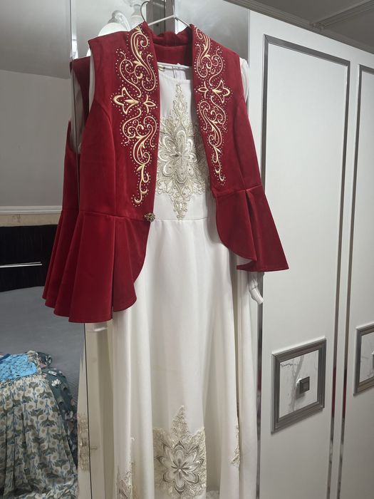 Женская одежда б/у