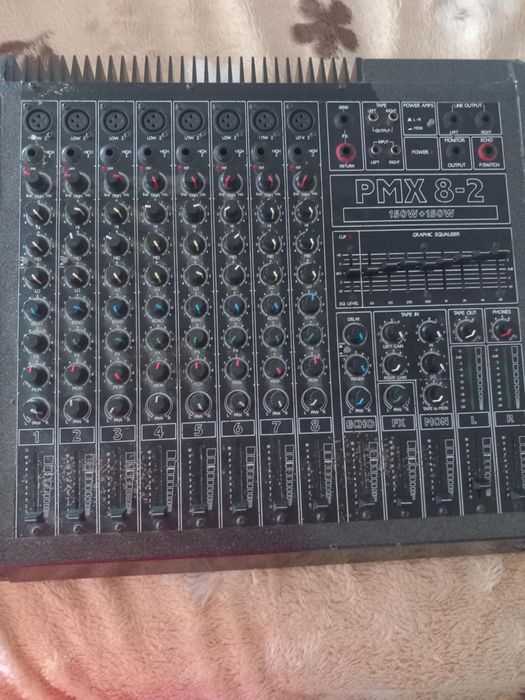 Boxe pa cu mixer Carlsbro