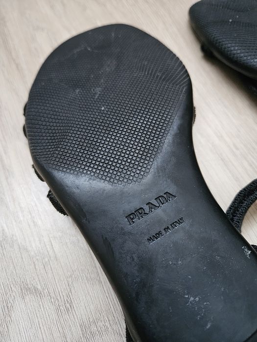 Prada Vintage T-Strap сандали