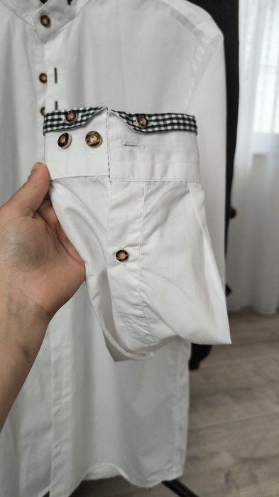 Cămașă de vânătoare albă de vânzare, nou