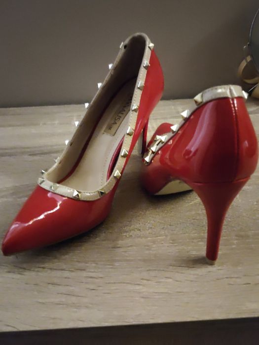 Официални обувки