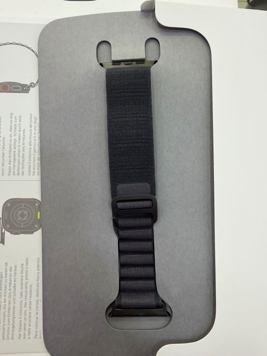 Apple Watch Ultra 3 49mm “Black Ti, Bl Apl Loop” A3281