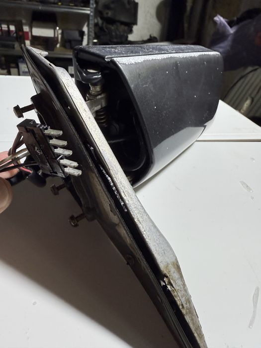 Огледала за Мерцедес 124,190 ел.