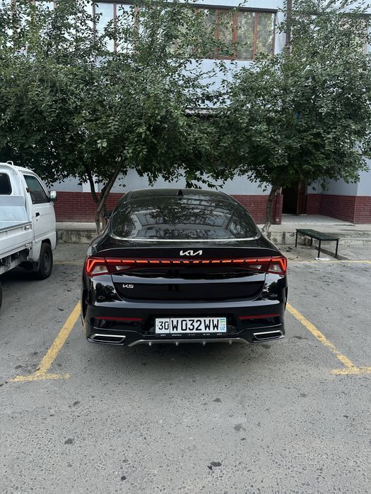 Kia k5  full 2mator
