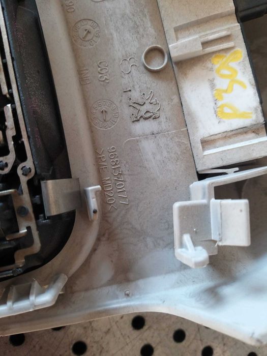 Plafoniera fata peugeot 308 1 4a 4c 9681370177