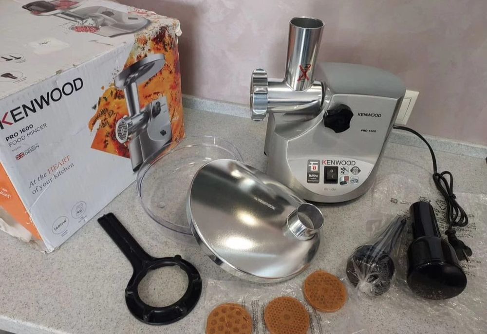 Электромясорубка kenwood MG510