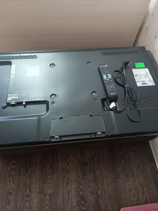 Телевизор Самсунг