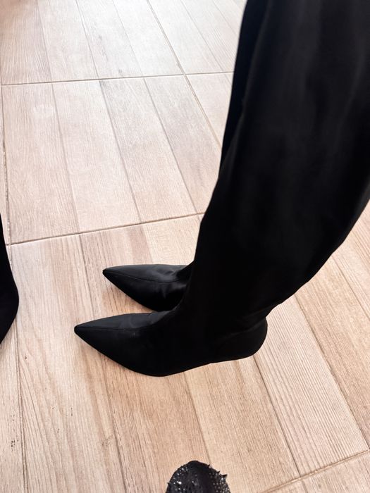 Обувки на висок ток