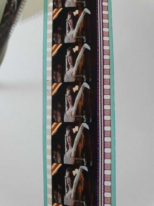 Pelicula film 35mm cinema rola cinematograf Moulin Rouge Nicole Kidman