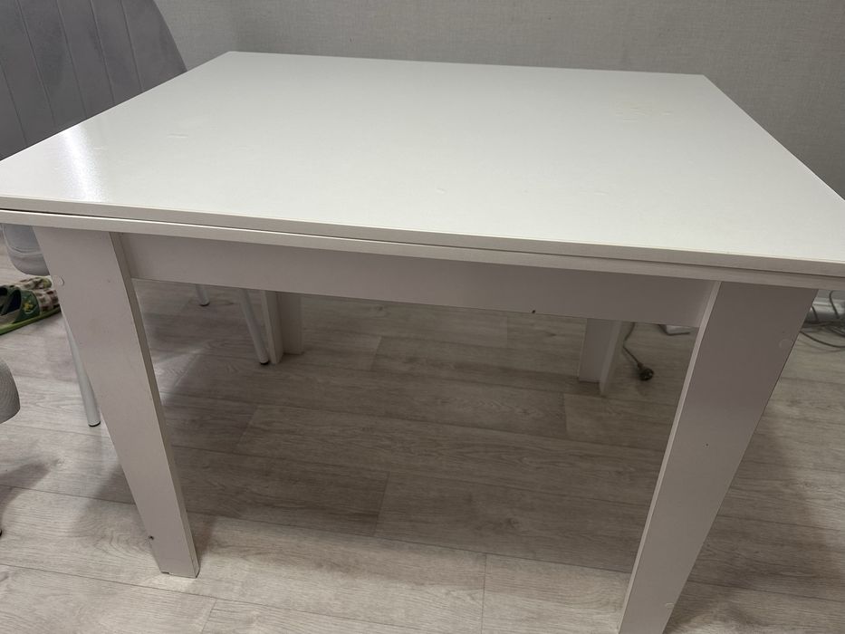 Стол обеденный белый мдф