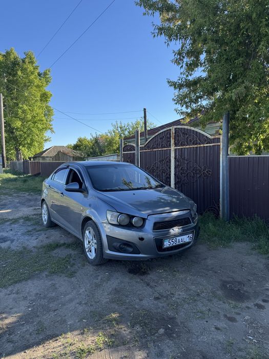 Продам машину шевролет авео т 300