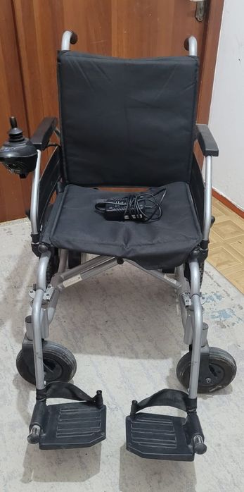Инвалидная коляска