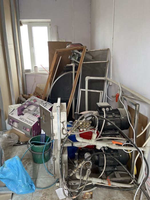 Продаеться мойка аппарат в хорошом состояние