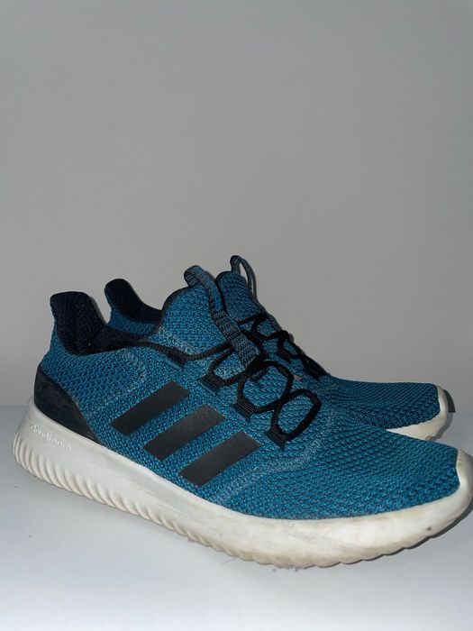 Vând Adidași Adidas cloudfoam