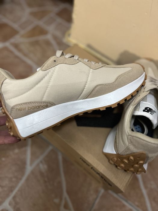 New Balance 327 НОВИ