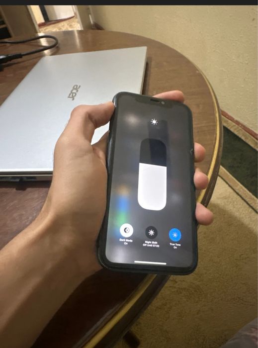 iPhone11,  ideal 2 mln