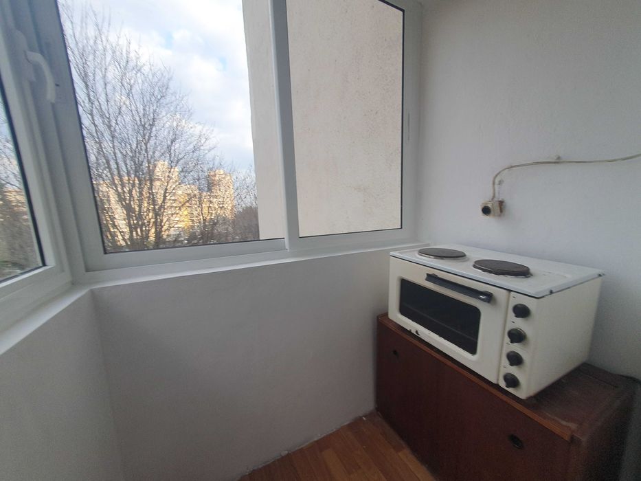 Дава се под наем Двустаен апартамент в Бургас, Зорница - 62 кв.м за 153 € - Снимка #3