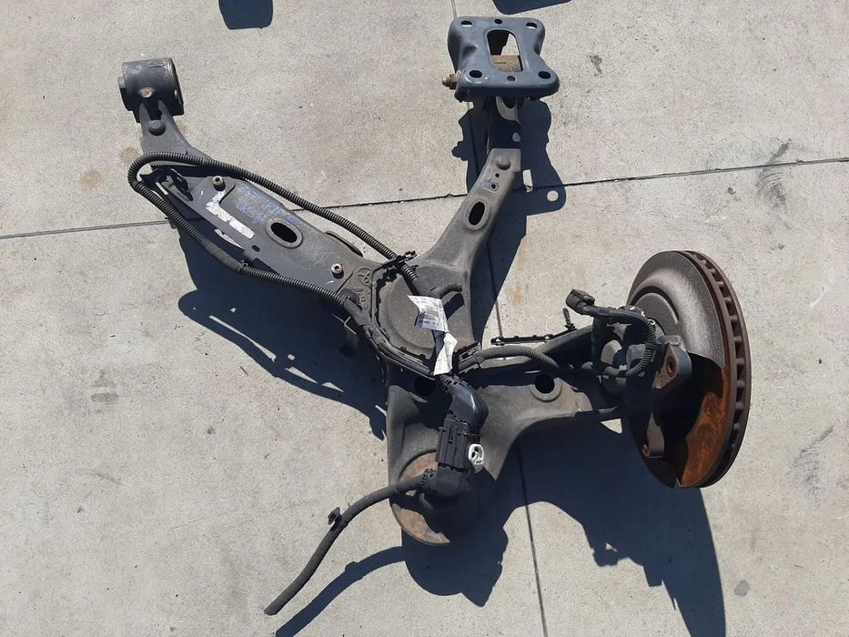 fuzeta dreapta spate opel zafira e life  opel vivaro c