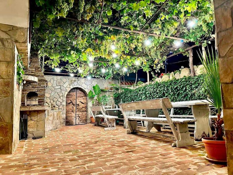 На море в къща за 11 души!