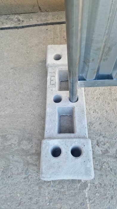 Gard mobil opac pentru delimitare santier
