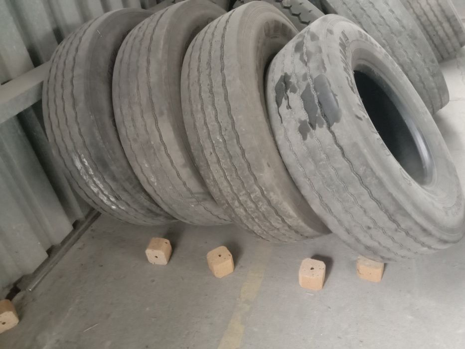 Продам шины бу от маза