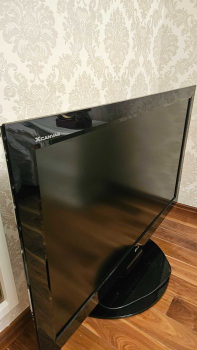 Телевизор LG (160 cm диагональ)