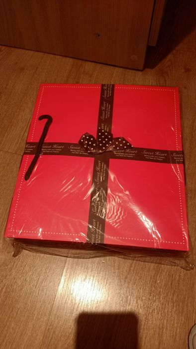 Подарочные пакеты в упаковке