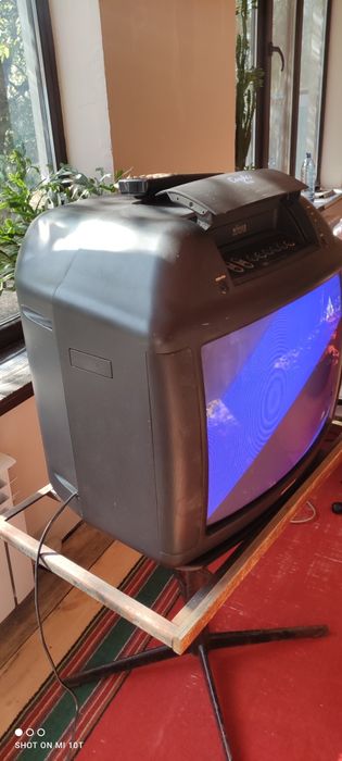 Продам телевизор Sаmsung б/у.