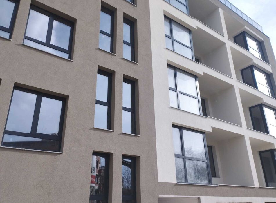 Продава се Тристаен апартамент в София, Докторски паметник - 97 кв.м за 2250 €/кв.м - Снимка #3