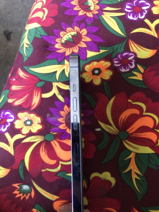 Iphone 13 pro sotiladi garantiya