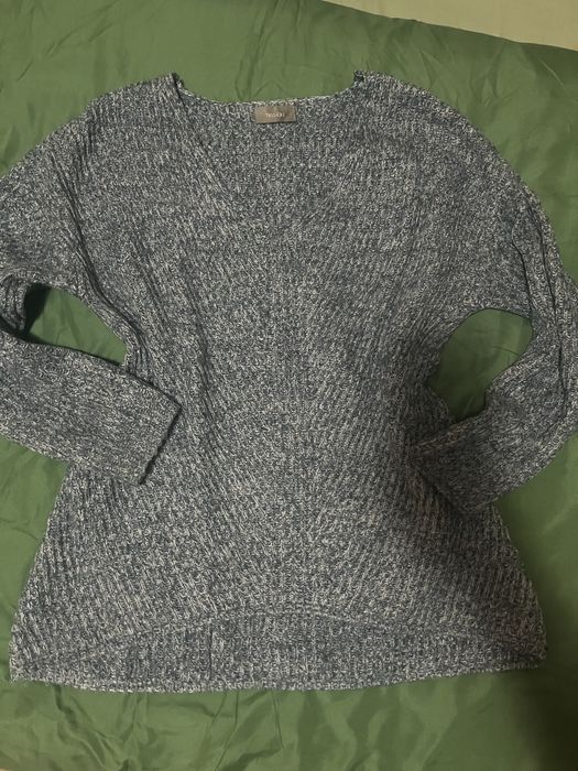 Блузки и пуловери размер М