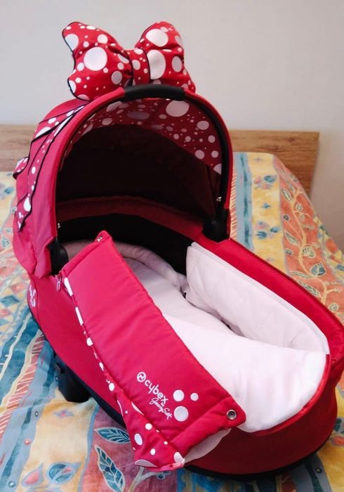 Кош за новородено Cybex Priam Carry Cot Jeremy Scott Petticoat.