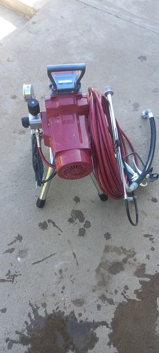 Безвоздушный окрасочный аппарат