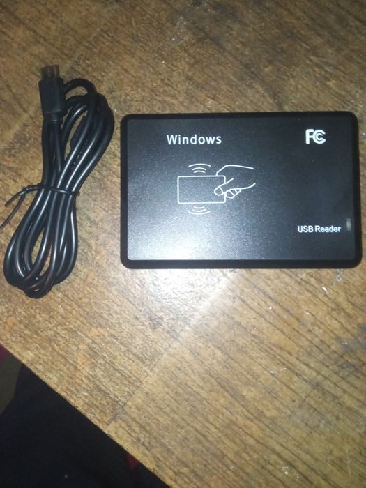 RFID/NFC kart oʻquvchi