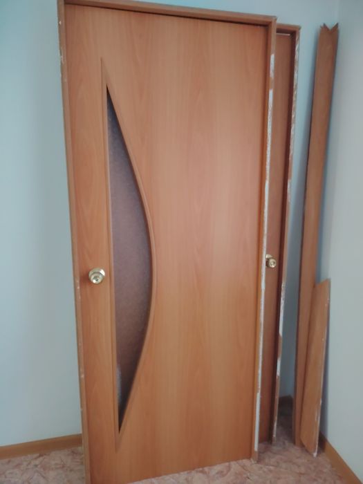 Продам двери с новостройки