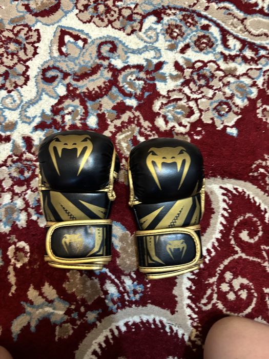 перчатки черепашки venom