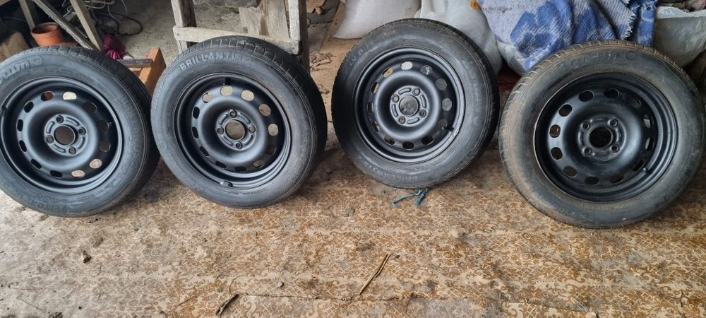 165 70 14 TOATE 300 lei