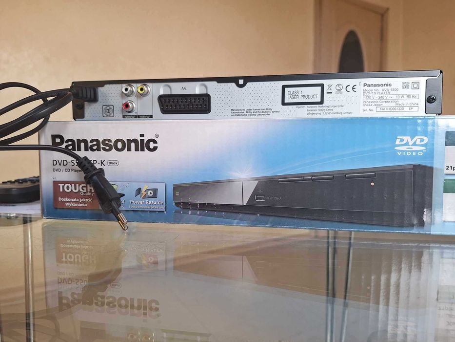 Нов Panasonic DVD-S500EP-K.