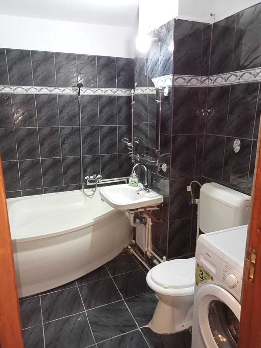 Apartament de închiriat