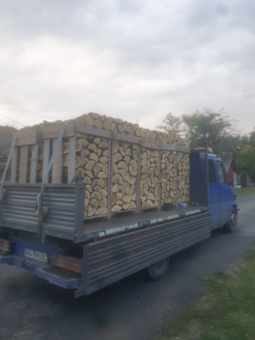 Lemne de foc la paletii