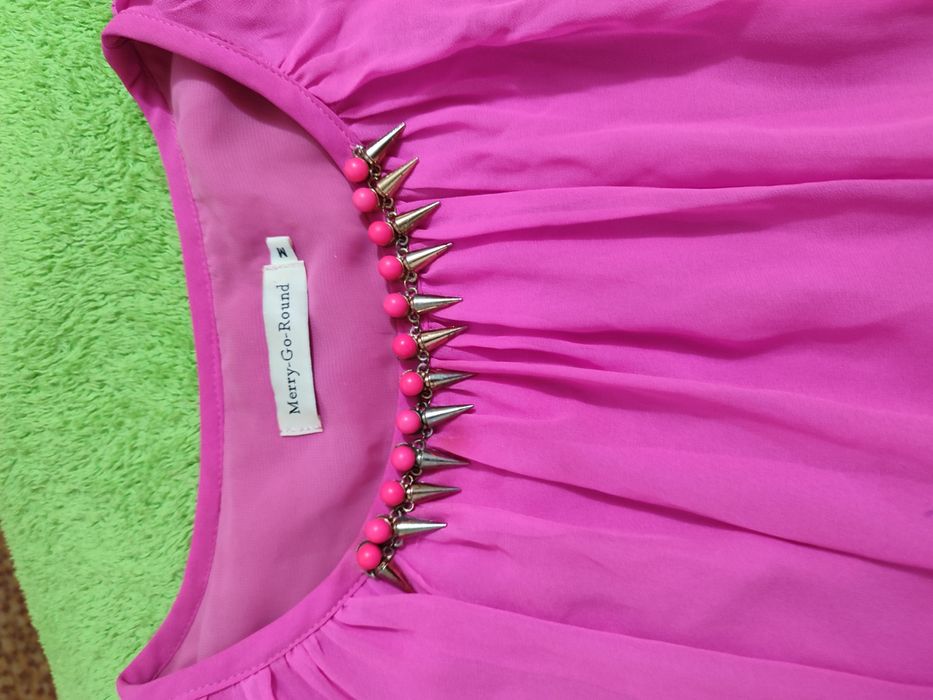 Вещи на девушку, размеры 44-46