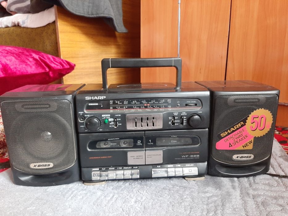 Магнитафон Шарп сотилади