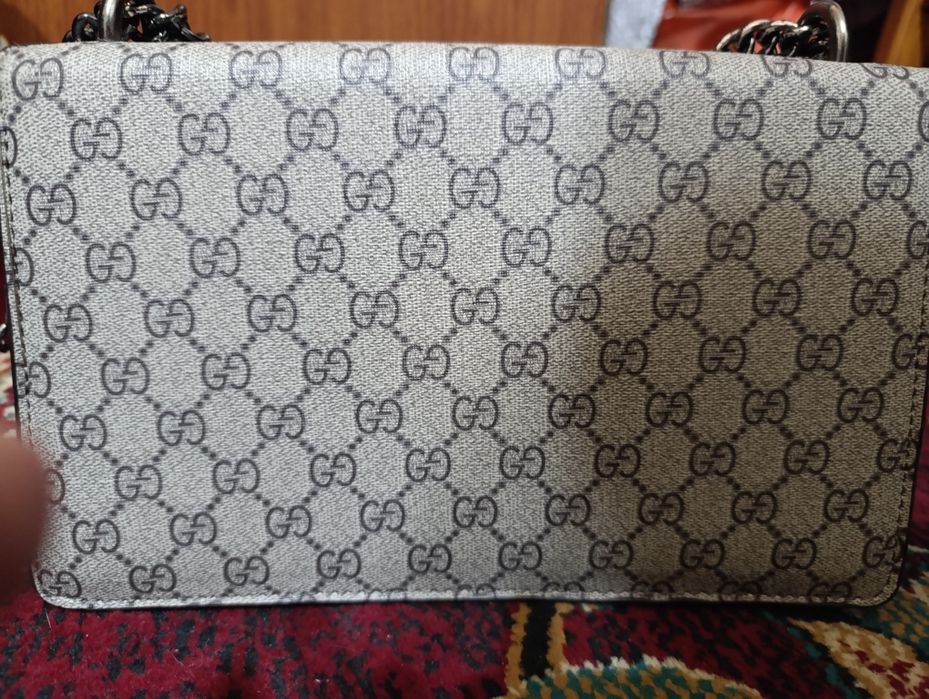 Сумочка  Gucci ×