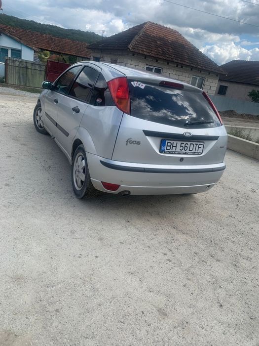 Vând ford focus 1.8 diesel