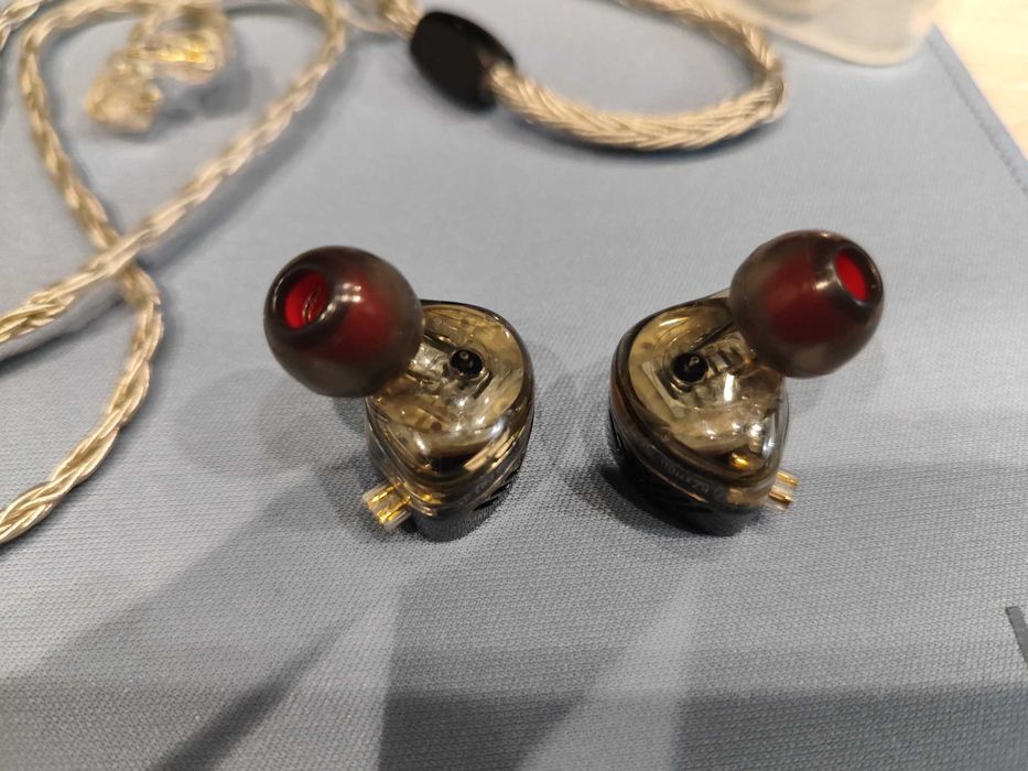 Продам наушники KZ x HBB PR2