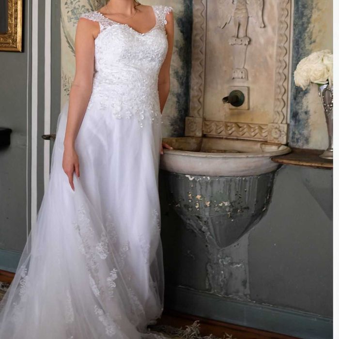 Булченска рокля и воал - L размер