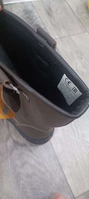 Продам новые рабочие сапоги, сэфти Сапоги!