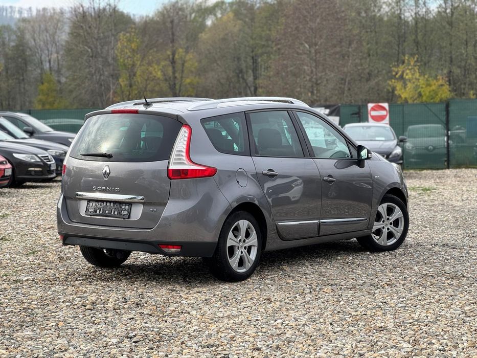 Renault Grand Scenic an 2013 motor 1.5 dci model bose/ Olanda
