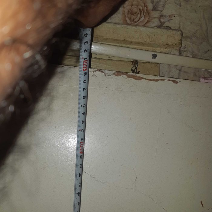 Дървена врата  с брава