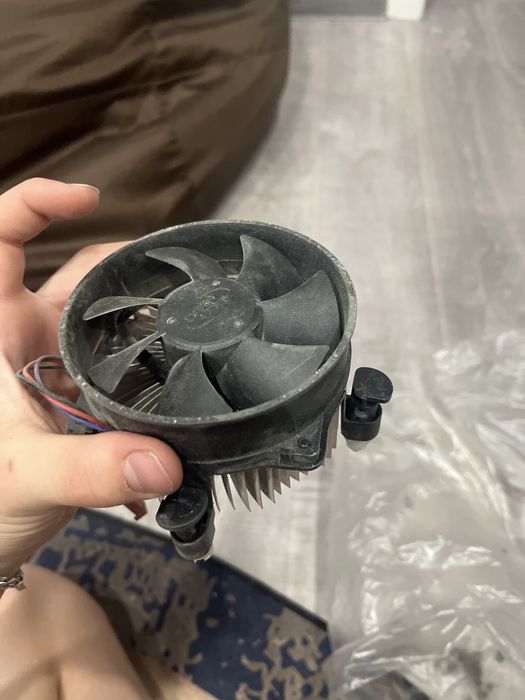 Продам кулер на ПК